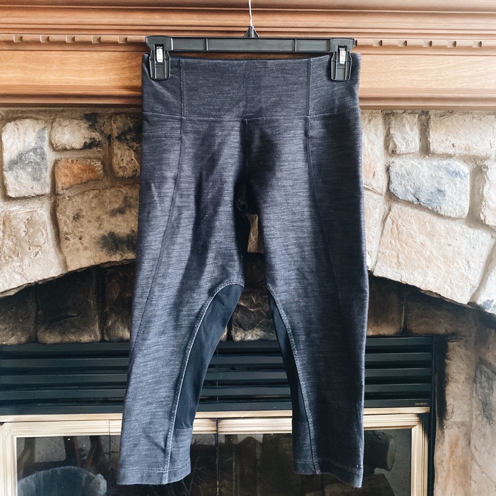 Lululemon cropped leggings